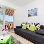 Darko Apartment Palit