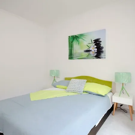 Apartament Darko Palit